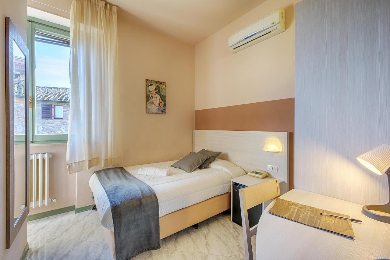 Hotel Castello Sovicille Exterior photo
